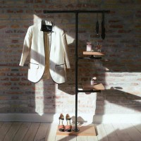 Elbise Giysi Askısı Dilsiz Uşak Raflı Elbise Giysi Askısı Dilsiz Uşak Raflı